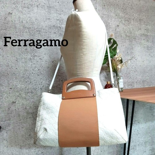 Borsa tracolla ferragamo - a, 2