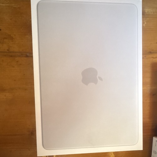 Apple macbook air - apple,