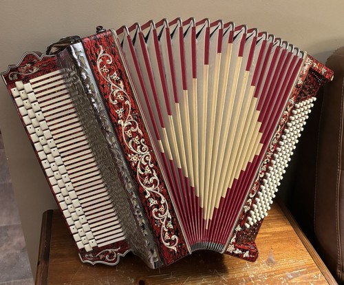 Fisarmonica cromatica vintage
