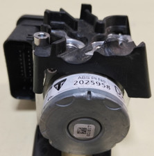 Triumph Bonneville T 120 2019 Pompa Abs