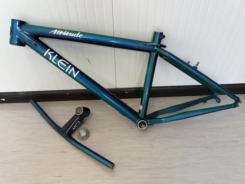 Klein attitude mc2 - mc2, sky