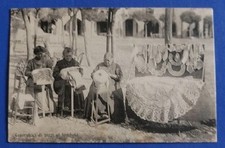 1939 Genova - lavoratrici di pizzo al tombolo - costumi locali