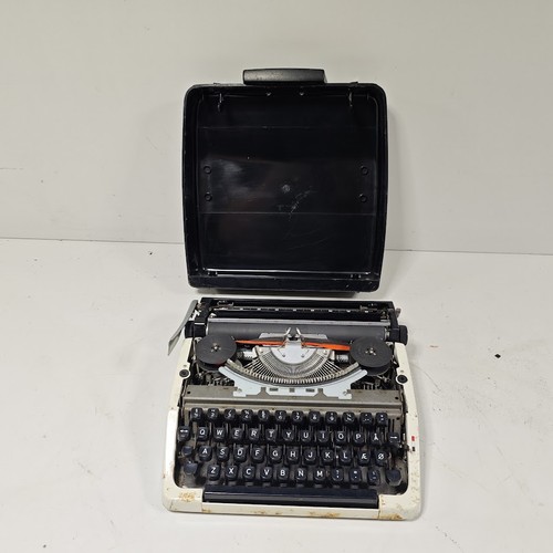 Macchina per scrivere brother - scrivere,