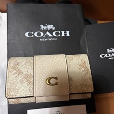 Coach portachiavi in pelle 6