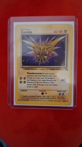 Carta pokemon zapdos - carta,