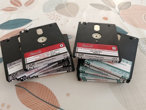 Lot disquettes de jeux - de,