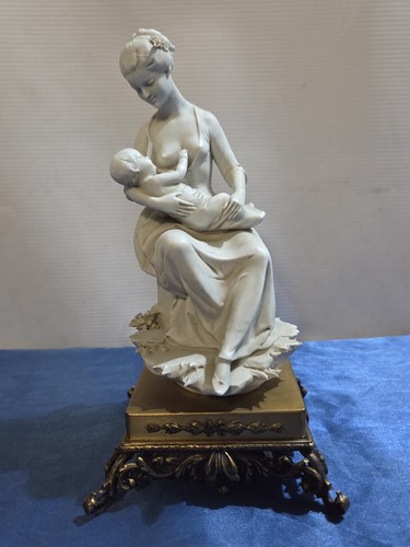 Porcellana capodimonte triade - capodimonte,