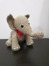 Amigurumi peluche elefante