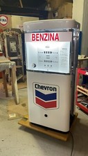Distributore pompa benzina Bergomi