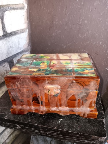 Dybbuk box reliquary - dybbuk, /