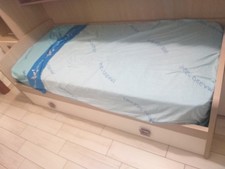 cameretta bambini a ponte pari