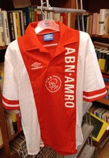 Maglia Ajax originale anni 90 con autografo non identificato