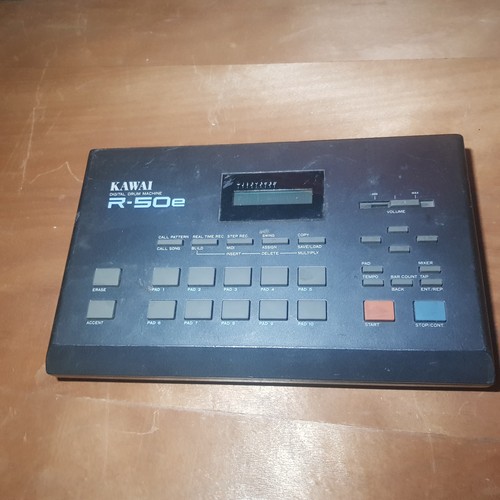 Kawai drum machine - e,