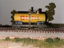 Rivarossi di fatto marcato POCHER 2051 Carro serbatoio FS SHELL  pulisci binari