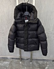 Piumino Corto Moncler Madeira