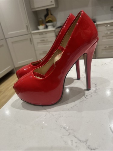 Scarpe senza scatola stiletto