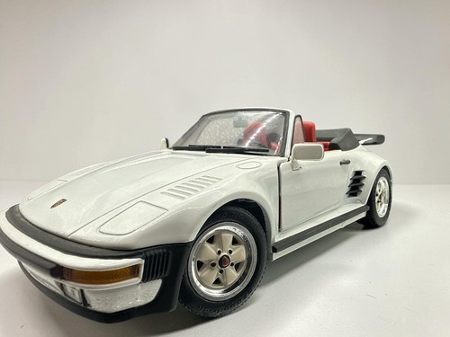 Porsche revell 930 - 18,