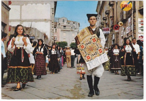 Torpe nuoro costumi sardi - nuoro,