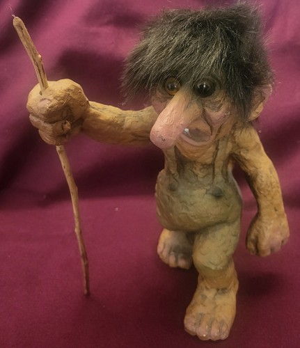 Rare nyform troll - rare, with