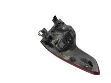 Faro posteriore parte esterno