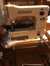 Macchina da cucire Bernina con ginocchiera elettrica ,del 1954. Accessoriata di