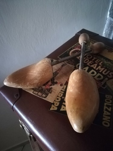 Tendiscarpe legno vintage - tendiscarpe,