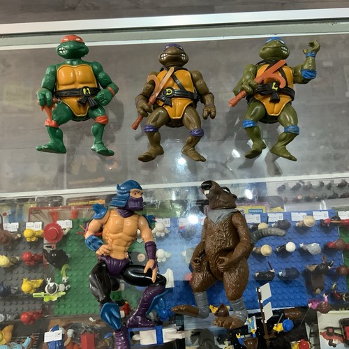 Pacchetto action figure