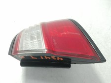 faro posteriore destro NISSAN