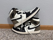 USATO TAGLIA 9,5 JORDAN 1 OG