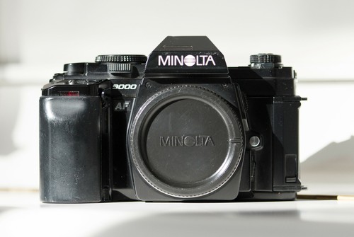 Minolta 9000 boitier - minolta,