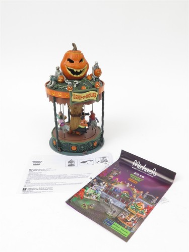 Lemax spooky town - lemax,
