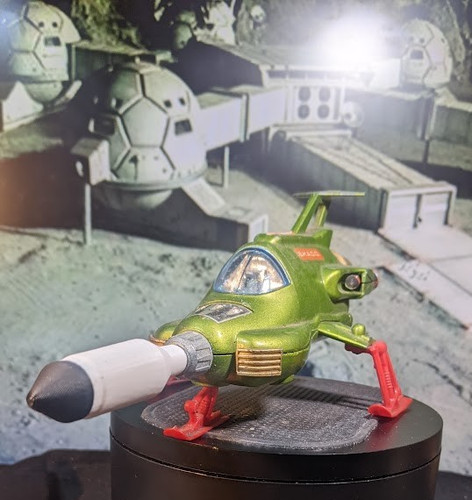 Vintage dinky toys ufo - dinky,