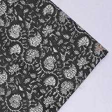 Tessuto nero 1 iarda stampa