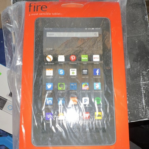 Amazon fire tablet - 7, 8gb