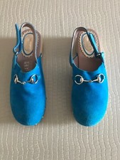 GUCCI sandali/clogs girl BAMBINA N. 33 italiano COLORE AZZURRO IN SUEDE