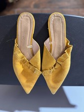 11 ZARA slides SIZE 39