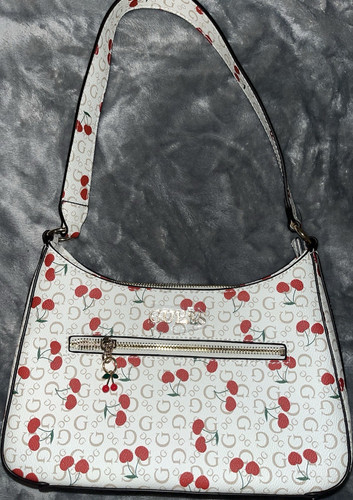 Guess white cherry - guess,