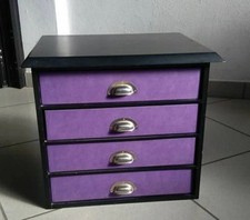 Casettiera Design in legno e cartone usata