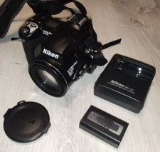 Nikon Coolpix 5700 FOTOCAMERA + CARICABATTERIE + BATTERIA + BORSA 5.0 MP 8xZOOM