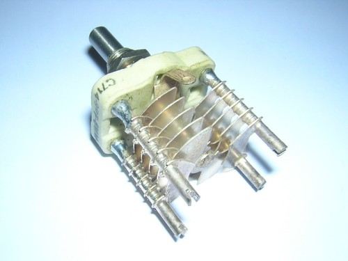 Condensatore variabile aria - condensatore,