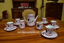 Servizio da caffè da sei in porcellana rosa di Sevres anni 50/60