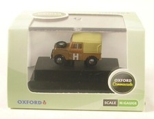 Land Rover 88 (Sand /