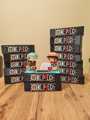 Espositore one piece - one, kinder