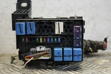 36717-68k00 SCATOLA PORTA FUSIBILI CENTRALINA FUSE BOX SUZUKI ALTO NISSAN PIXO