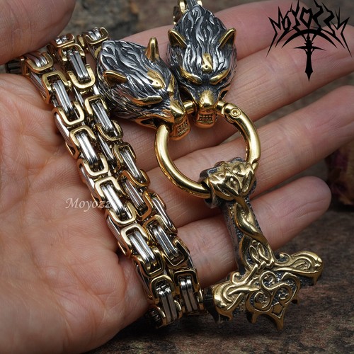 Collana con ciondolo martello