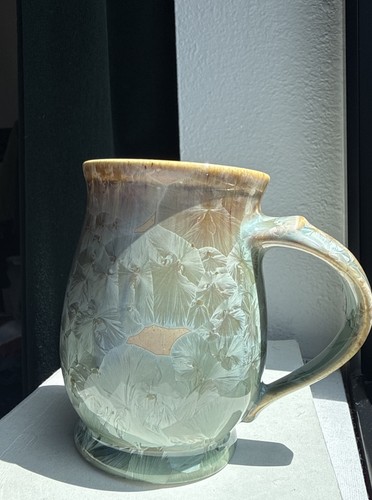 Tazza edgecomb pottery whale - tazza, whale's