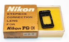 PER NIKON FG-EM-F401-F601-F301-F501- LENTE PROTEZIONE OCULARE +3 CONFEZIONE ORIG