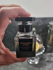 Abercrombie & Fitch Authentic