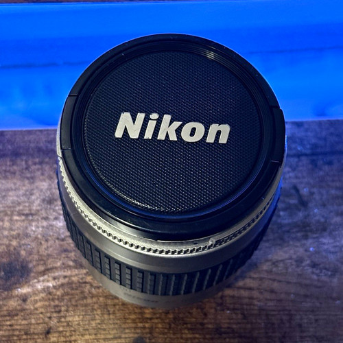 Nikon nikkor 80 mm - 28-80,
