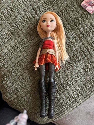 Ever after high doll - ever,
